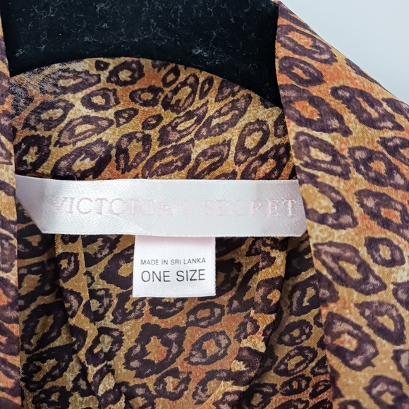 Victoria's Secret Robe One Size Leopard Print Sheer Lightweight Sexy Feminine - Picture 9 of 9